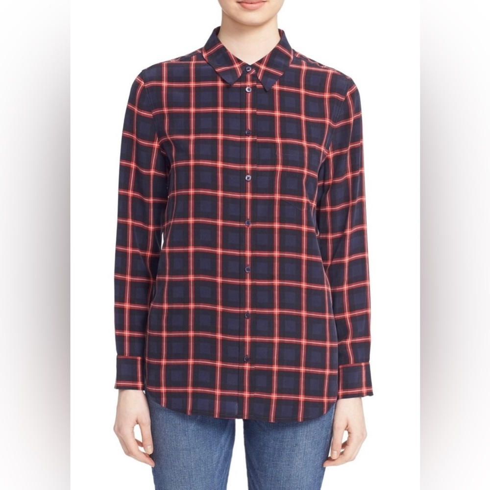 Equipment Femme Reece Blouse button down 100% silk size Medium blue/red plaid